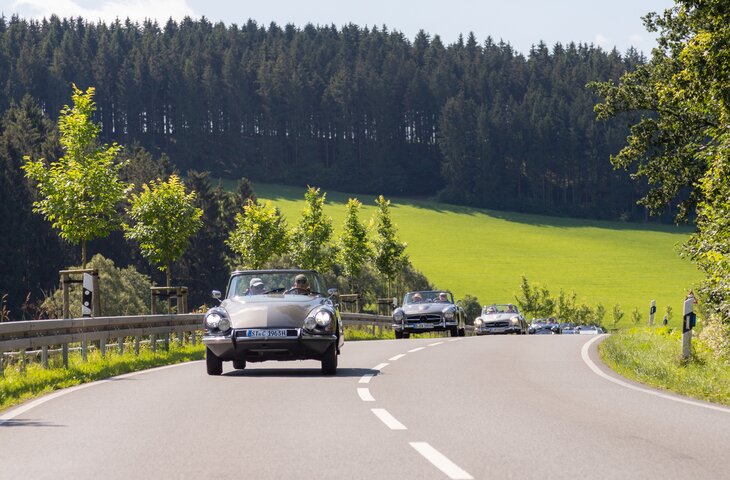 Oldtimer Tour Hotel Deimann im Sauerland